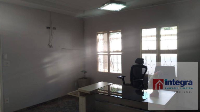Imagem Casa com 4 Quartos à Venda, 358 m² em Vila Cristóvam - Limeira Imagem Casa com 4 Quartos à Venda, 358 m² em Vila Cristóvam - Limeira