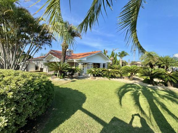 Imagem Casa com 5 Quartos à Venda, 418 m² em Centro - Xangri-lá