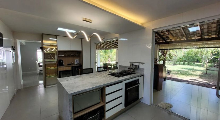 Imagem Casa com 4 Quartos à Venda, 284 m² em Itapuã - Salvador Imagem Casa com 4 Quartos à Venda, 284 m² em Itapuã - Salvador