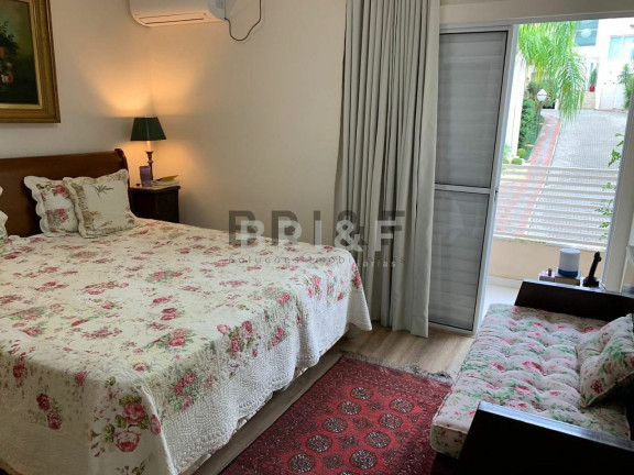 Imagem Casa com 4 Quartos à Venda, 270 m² em Brooklin - São Paulo