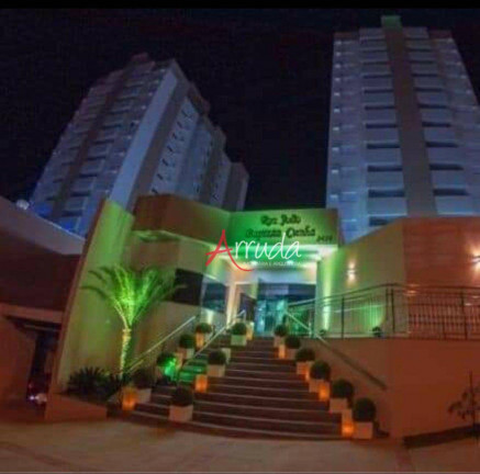 Imagem Apartamento com 3 Quartos à Venda, 135 m² em Centro - Cascavel