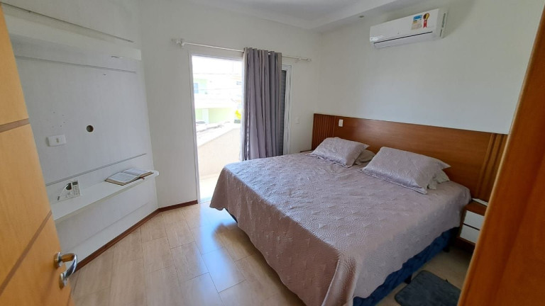 Imagem Sobrado com 3 Quartos à Venda, 248 m² em Urbanova - São José Dos Campos Imagem Sobrado com 3 Quartos à Venda, 248 m² em Urbanova - São José Dos Campos