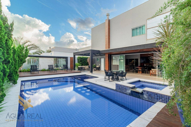 Imagem Sobrado com 5 Quartos à Venda, 444 m² em Residencial Damha Ii - Campo Grande