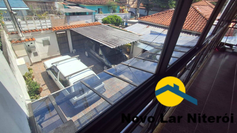 Imagem Casa com 4 Quartos à Venda, 396 m² em Engenhoca - Niterói