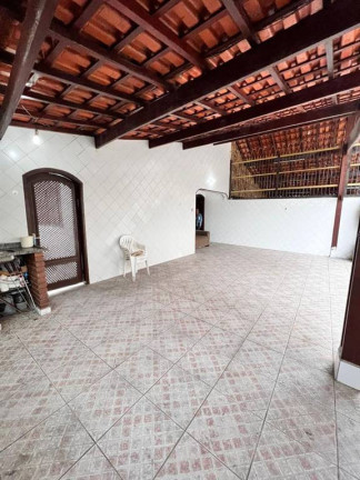 Casa com 2 Quartos à Venda, 162 m² em Tupi - Praia Grande