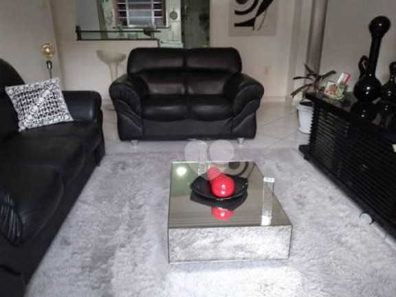 Imagem Apartamento com 2 Quartos à Venda, 80 m² em Grajaú - Rio De Janeiro Imagem Apartamento com 2 Quartos à Venda, 80 m² em Grajaú - Rio De Janeiro