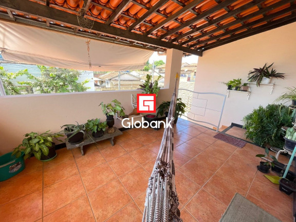 Imagem Casa com 5 Quartos para Alugar, em Centro - Montes Claros Imagem Casa com 5 Quartos para Alugar, em Centro - Montes Claros