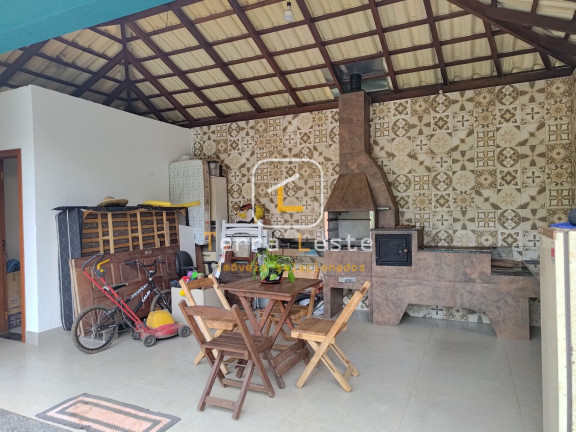 Imagem Casa com 2 Quartos para Alugar, 700 m² em Carneiros - Brumadinho Imagem Casa com 2 Quartos para Alugar, 700 m² em Carneiros - Brumadinho