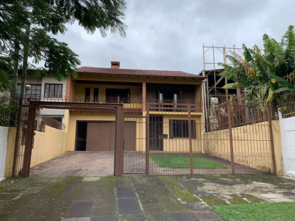 Imóvel com 3 Quartos à Venda,  em Chácara Das Pedras - Porto Alegre