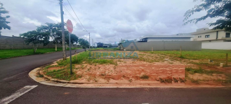 Imagem Terreno à Venda, 300 m² em Village Damha Birigui - Birigui Imagem Terreno à Venda, 300 m² em Village Damha Birigui - Birigui
