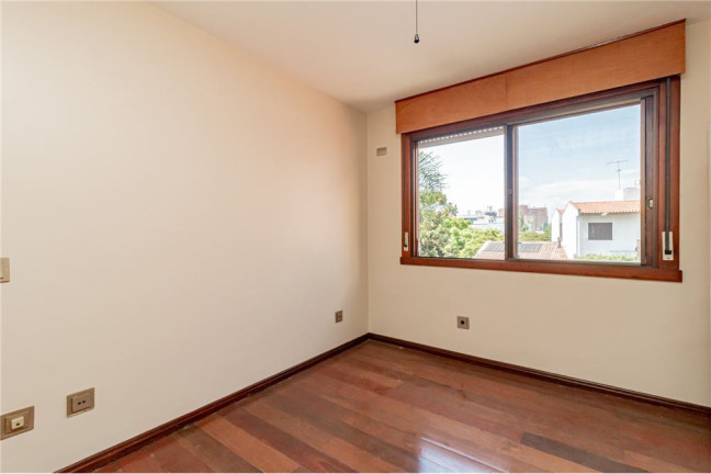 Imagem Imóvel com 3 Quartos à Venda,  em Menino Deus - Porto Alegre