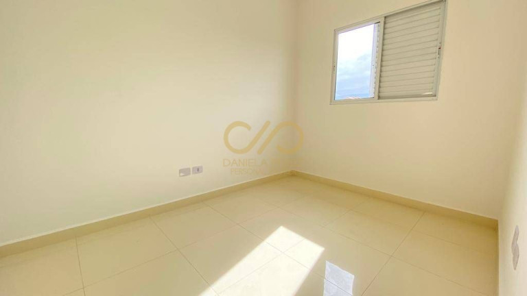 Imagem Casa com 2 Quartos à Venda, 44 m² em Maracanã - Praia Grande Imagem Casa com 2 Quartos à Venda, 44 m² em Maracanã - Praia Grande