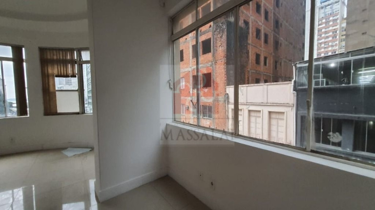 Imagem Sala Comercial à Venda, 69 m² em Centro Histórico - Porto Alegre Imagem Sala Comercial à Venda, 69 m² em Centro Histórico - Porto Alegre