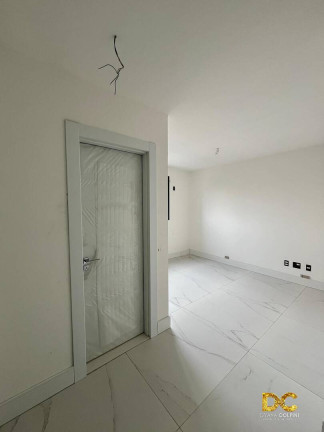 Apartamento com 3 Quartos à Venda, 238 m² em Popular - Cuiabá