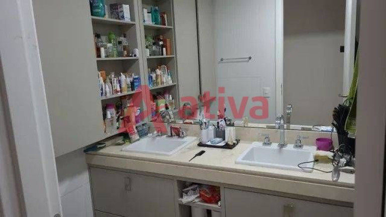 Imagem Apartamento com 4 Quartos à Venda, 159 m² em Barra Da Tijuca - Rio De Janeiro