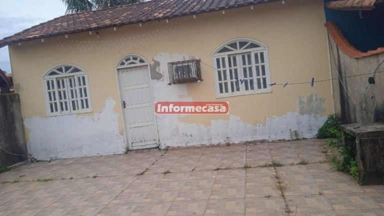 Imagem Casa com 2 Quartos à Venda, 70 m² em Unamar - Cabo Frio