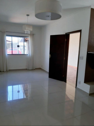 Imagem Imóvel com 2 Quartos à Venda, 169 m² em Parque Dos Coqueiros - Atibaia Imagem Imóvel com 2 Quartos à Venda, 169 m² em Parque Dos Coqueiros - Atibaia