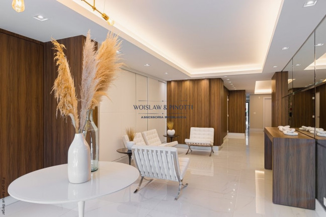 Imagem Apartamento com 3 Quartos à Venda, em Juvevê - Curitiba Imagem Apartamento com 3 Quartos à Venda, em Juvevê - Curitiba
