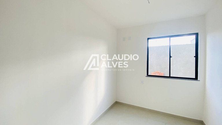 Imagem Casa de Condomínio com 3 Quartos à Venda, 81 m² em Registro - Feira De Santana