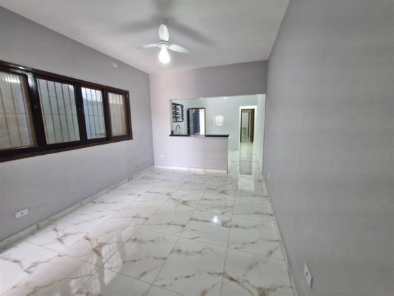 Imagem Casa com 3 Quartos à Venda, 140 m² em Forte - Praia Grande Imagem Casa com 3 Quartos à Venda, 140 m² em Forte - Praia Grande