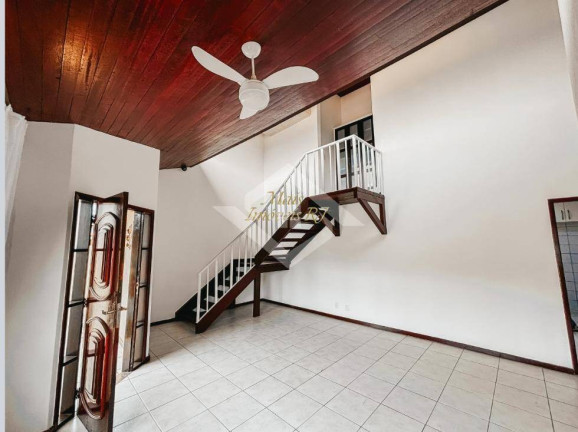 Imagem Casa com 3 Quartos à Venda, 450 m² em Itaipu - Niterói