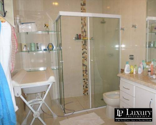 Imagem Casa com 3 Quartos à Venda, 300 m² em Alto De Pinheiros - São Paulo Imagem Casa com 3 Quartos à Venda, 300 m² em Alto De Pinheiros - São Paulo