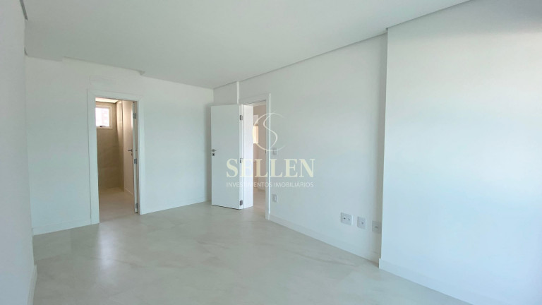 Imagem Apartamento com 3 Quartos à Venda, 145 m² em Centro - Balneário Camboriú Imagem Apartamento com 3 Quartos à Venda, 145 m² em Centro - Balneário Camboriú