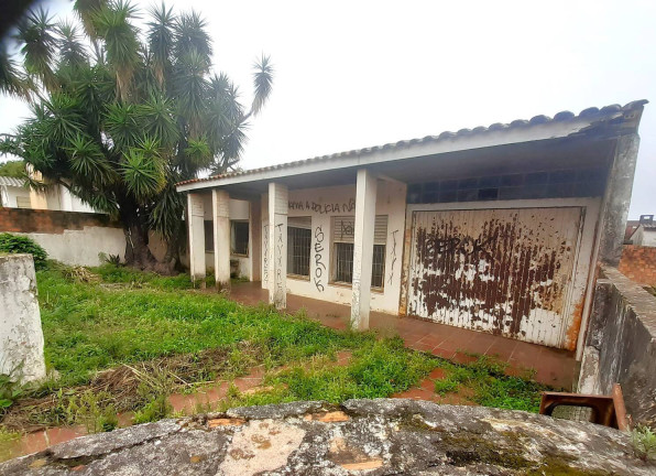 Imagem Casa com 2 Quartos à Venda, 363 m² em Centro - Itaqui