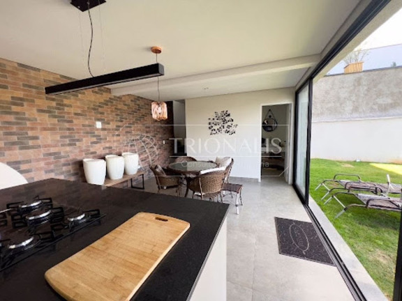 Imagem Casa com 4 Quartos à Venda, 300 m² em Condomínio Figueira Garden - Atibaia Imagem Casa com 4 Quartos à Venda, 300 m² em Condomínio Figueira Garden - Atibaia