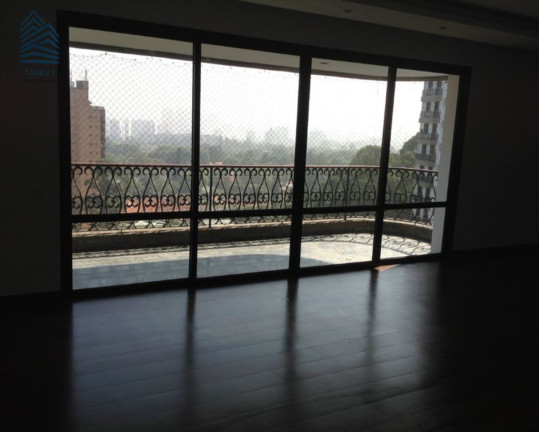 Imóvel com 4 Quartos para Alugar, 329 m² em Alto Da Boa Vista - São Paulo