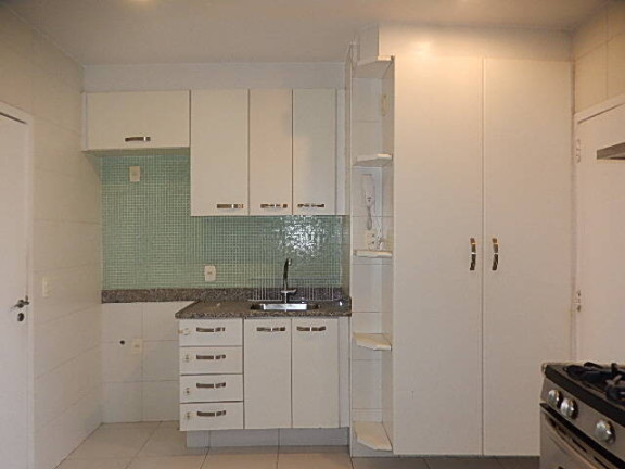 Imagem Apartamento com 3 Quartos à Venda, em Leblon - Rio De Janeiro Imagem Apartamento com 3 Quartos à Venda, em Leblon - Rio De Janeiro