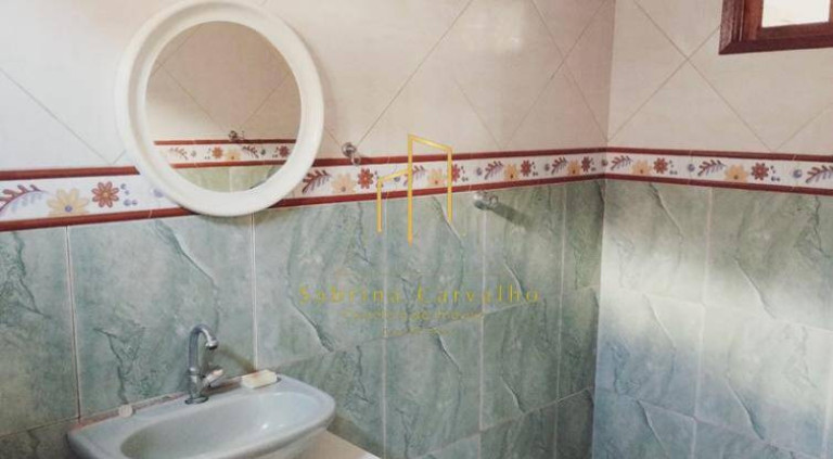 Imagem Casa com 3 Quartos à Venda, 170 m² em Araruama