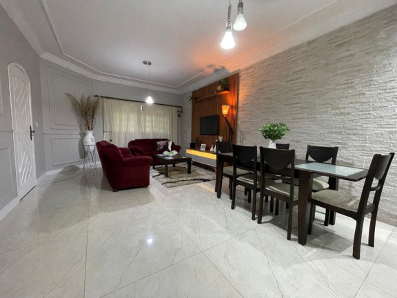 Imagem Sobrado com 3 Quartos à Venda, 205 m² em Cidade Edson - Suzano Imagem Sobrado com 3 Quartos à Venda, 205 m² em Cidade Edson - Suzano