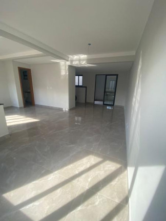 Imagem Sobrado com 2 Quartos à Venda, 115 m² em Santa Cândida - Curitiba Imagem Sobrado com 2 Quartos à Venda, 115 m² em Santa Cândida - Curitiba