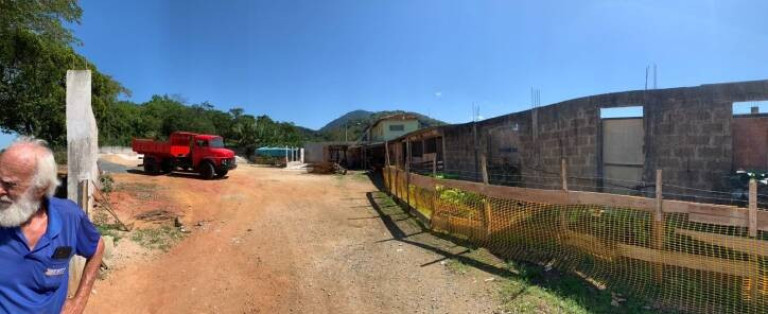 Imóvel Comercial à Venda, 1.250 m² em Varzea Nova - Guarapari