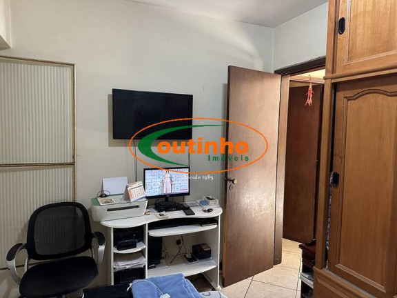 Imagem Casa com 3 Quartos à Venda, 140 m² em Vila Isabel - Rio De Janeiro Imagem Casa com 3 Quartos à Venda, 140 m² em Vila Isabel - Rio De Janeiro