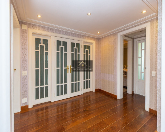 Imagem Apartamento com 4 Quartos à Venda, 411 m² em Jardim Marajoara - São Paulo Imagem Apartamento com 4 Quartos à Venda, 411 m² em Jardim Marajoara - São Paulo