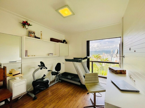 Imagem Casa com 4 Quartos à Venda, 350 m² em Ponta Aguda - Blumenau