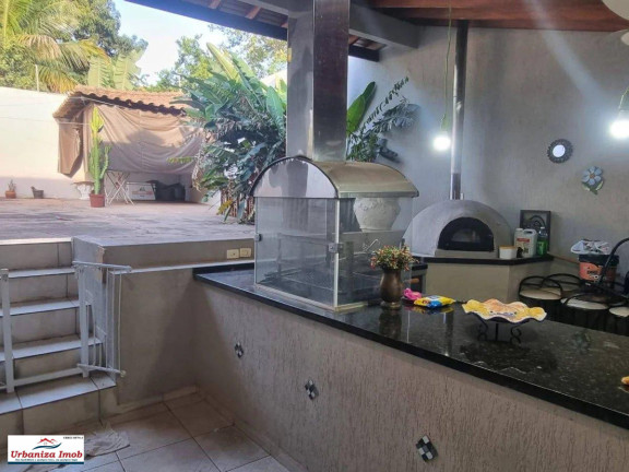 Imagem Casa com 3 Quartos à Venda, 204 m² em Centro - Campo Grande Imagem Casa com 3 Quartos à Venda, 204 m² em Centro - Campo Grande