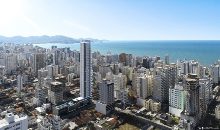 Imagem Apartamento com 3 Quartos à Venda, 150 m² em Meia Praia - Itapema