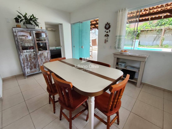 Imagem Casa à Venda, 133 m² em Barra Do Sai - Itapoá Imagem Casa à Venda, 133 m² em Barra Do Sai - Itapoá