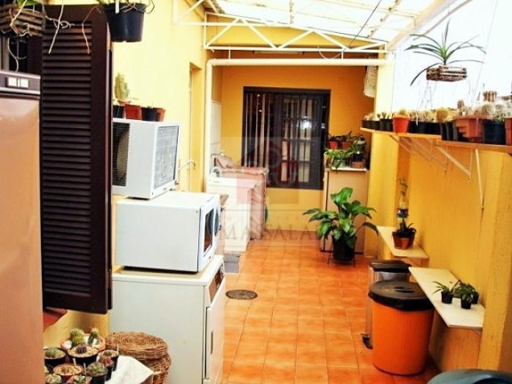 Imagem Casa com 4 Quartos à Venda, 224 m² em Santa Maria Goretti - Porto Alegre Imagem Casa com 4 Quartos à Venda, 224 m² em Santa Maria Goretti - Porto Alegre