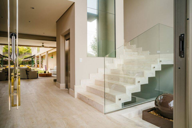 Imagem Casa com 5 Quartos à Venda, 1.180 m² em Alphaville - Santana De Parnaíba Imagem Casa com 5 Quartos à Venda, 1.180 m² em Alphaville - Santana De Parnaíba