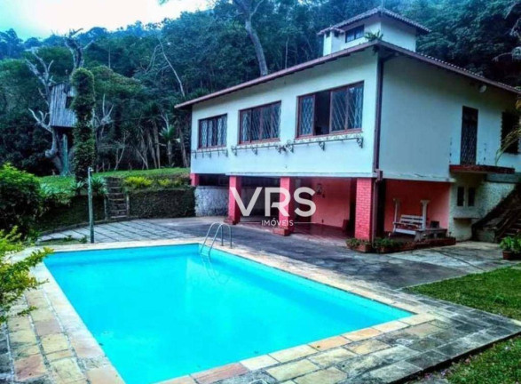 Imagem Casa com 2 Quartos à Venda, 147 m² em Granja Florestal - Teresópolis Imagem Casa com 2 Quartos à Venda, 147 m² em Granja Florestal - Teresópolis