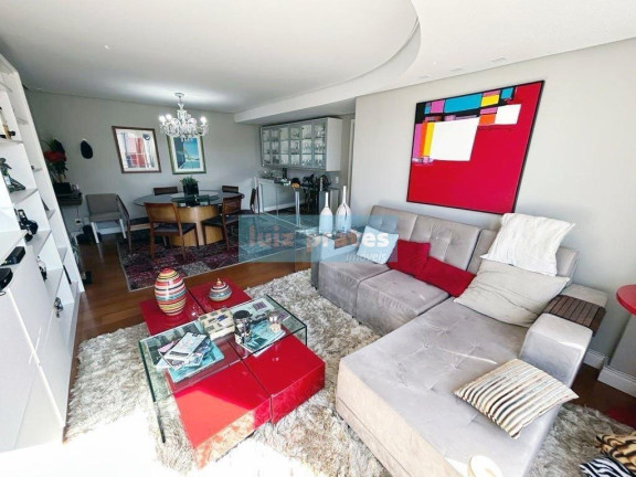 Imagem Apartamento com 3 Quartos à Venda, 123 m² em Moinhos De Vento - Porto Alegre