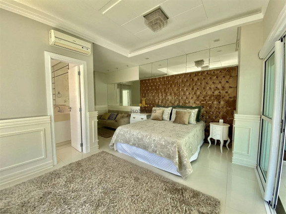 Apartamento com 5 Quartos à Venda, 300 m² em Meia Praia - Itapema
