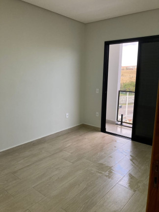 Imagem Casa de Condomínio com 3 Quartos à Venda, 220 m² em Parque Residencial Maria Elmira - Caçapava