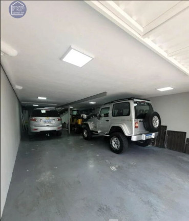 Imagem Casa com 3 Quartos à Venda, 178 m² em Ariribá - Balneário Camboriú Imagem Casa com 3 Quartos à Venda, 178 m² em Ariribá - Balneário Camboriú