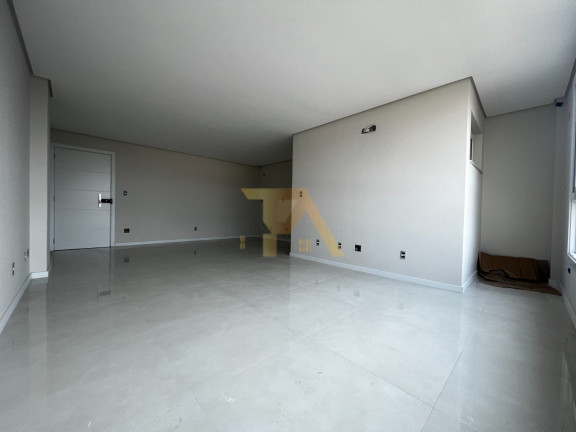 Apartamento com 1 Quarto à Venda,  em Centro - Imbituba