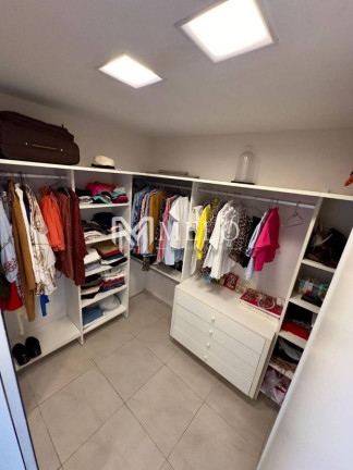 Imagem Apartamento com 3 Quartos à Venda, 247 m² em Santo Antônio - Recife Imagem Apartamento com 3 Quartos à Venda, 247 m² em Santo Antônio - Recife